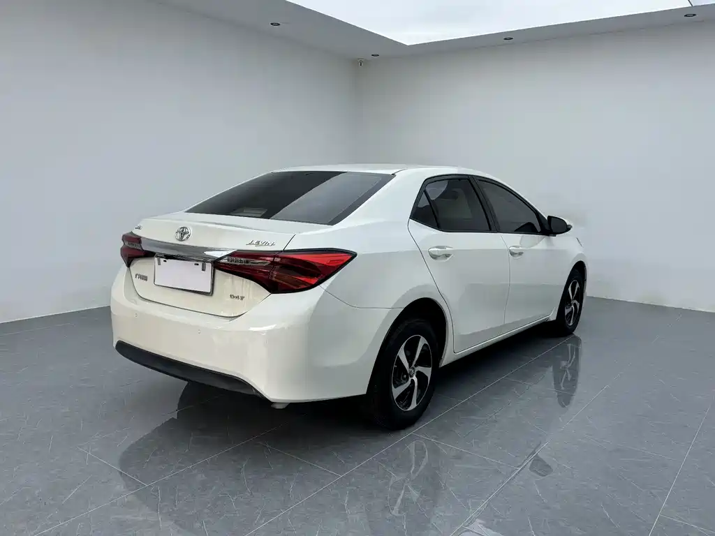 Toyota Levin 2018 — фото 11