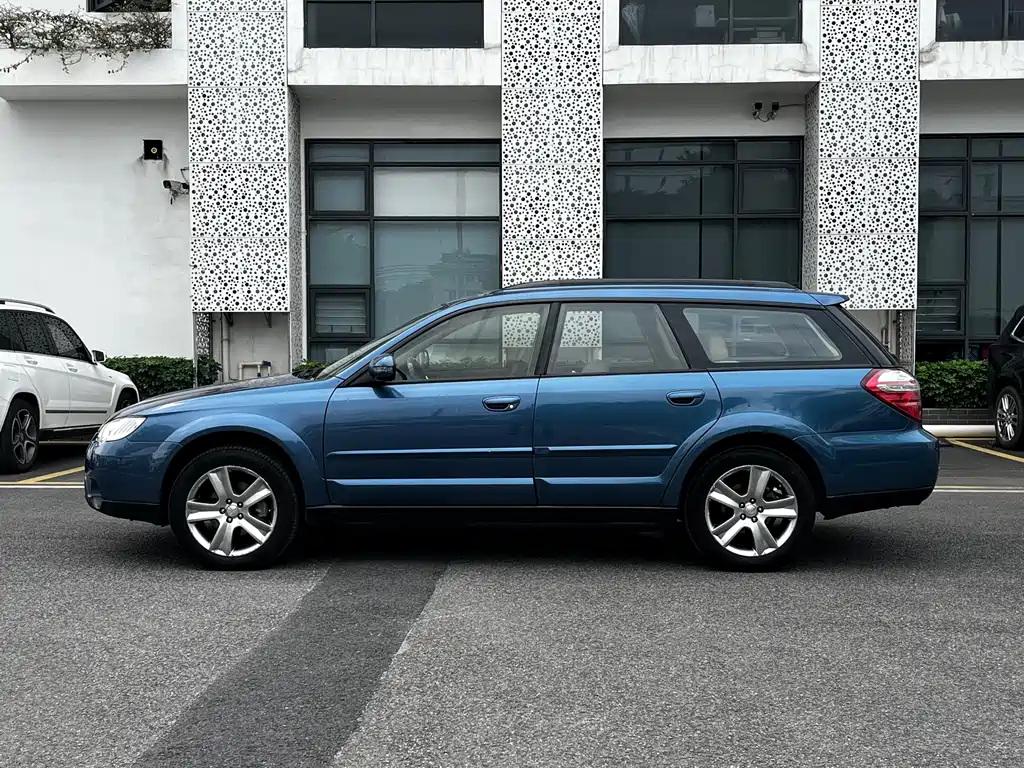 Subaru Outback 2008 — фото 4