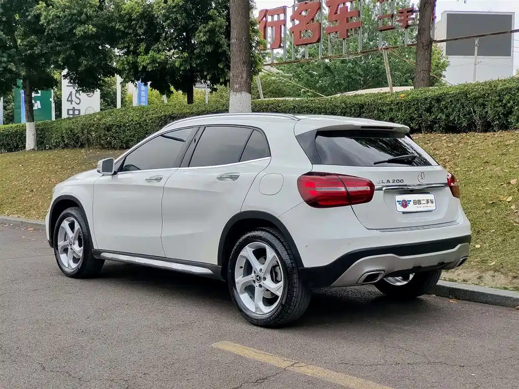 Mercedes-Benz GLA 2018