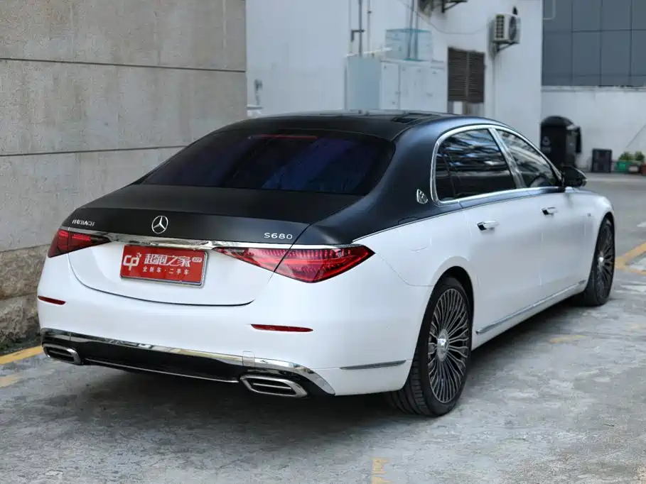 Mercedes-Benz Maybach S-Class 2023