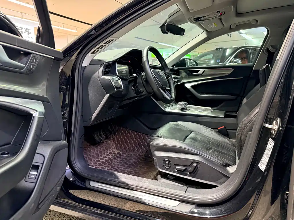 Audi A6L 2021