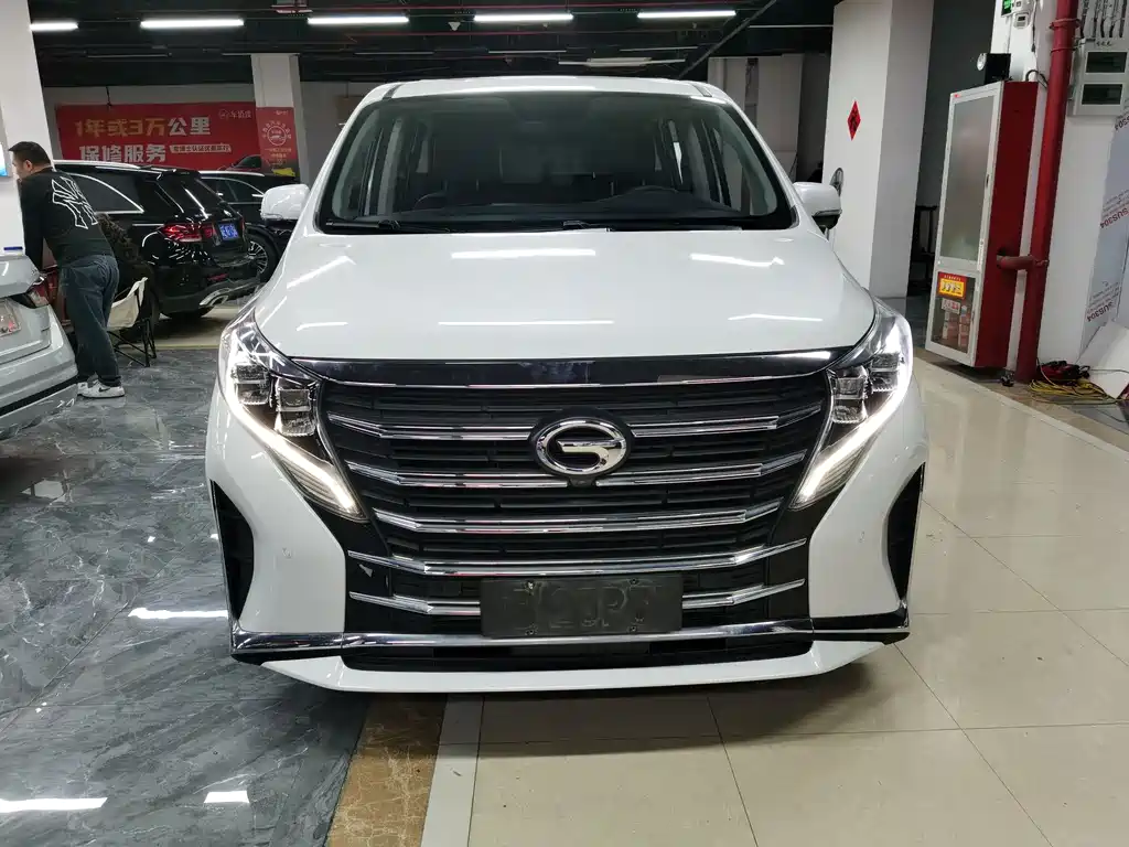 GAC Trumpchi M8 2023 — фото 2