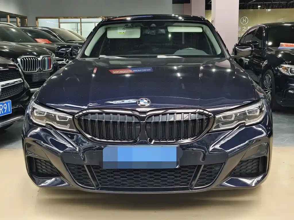 BMW 3 Series 2022