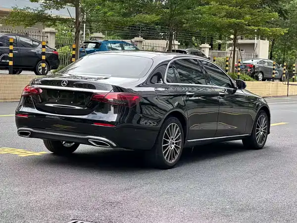 Mercedes-Benz E-Class 2023