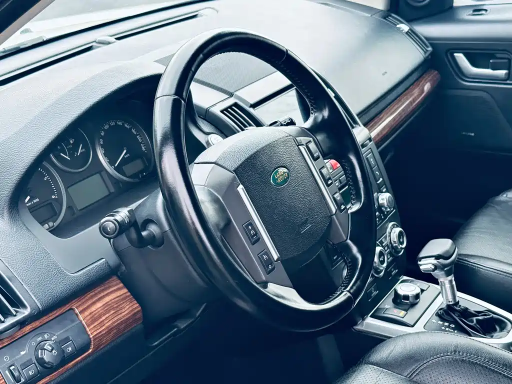 Land Rover Freelander 2 2009 — фото 10