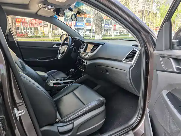 Hyundai Tucson 2015