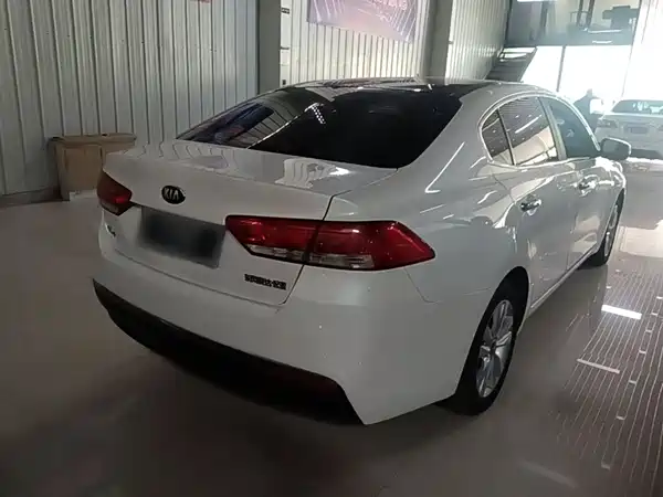 Kia K4 2016