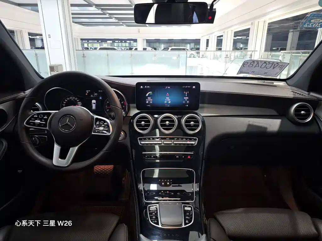 Mercedes-Benz GLC 2020 — фото 12