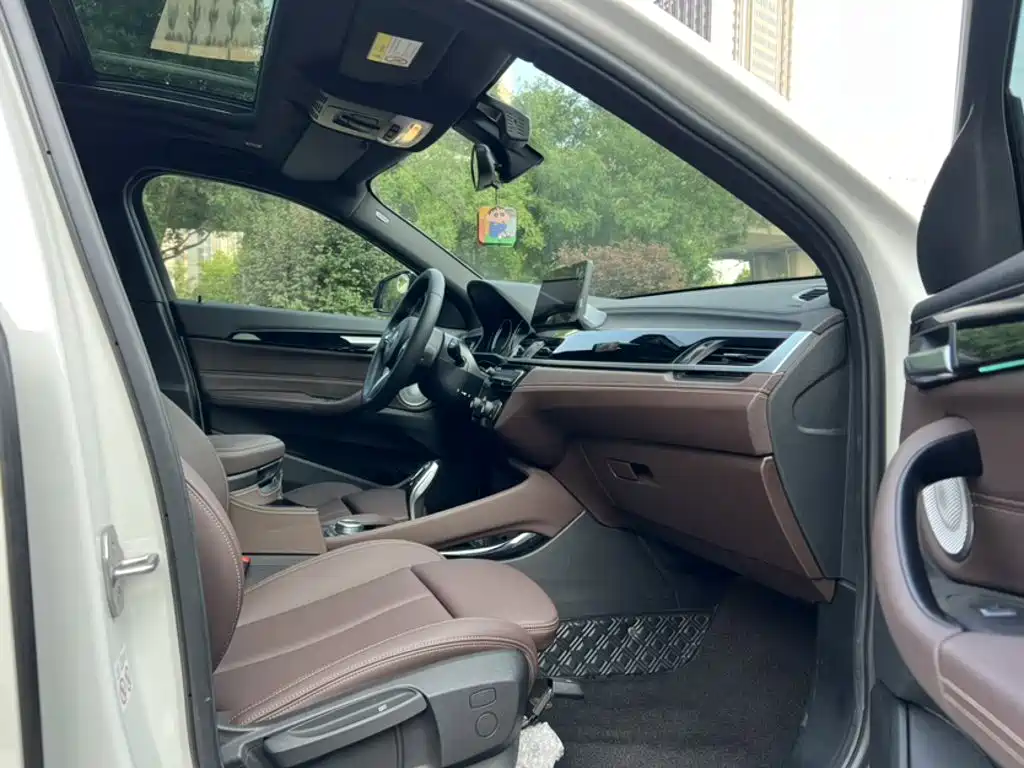 BMW X2 2021 — фото 11