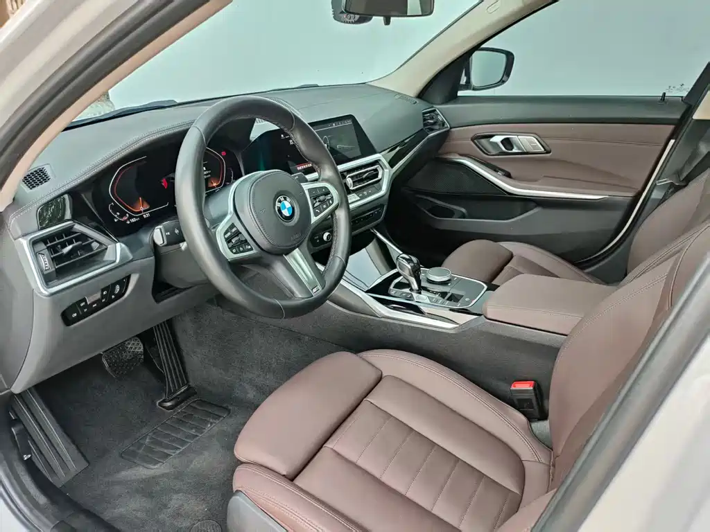 BMW 3 Series 2021