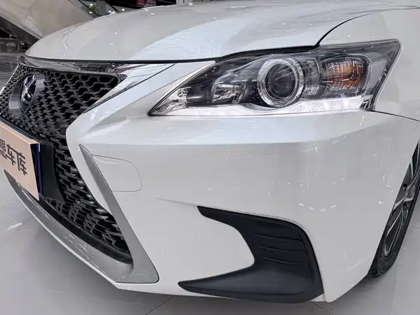 Lexus CT 2017