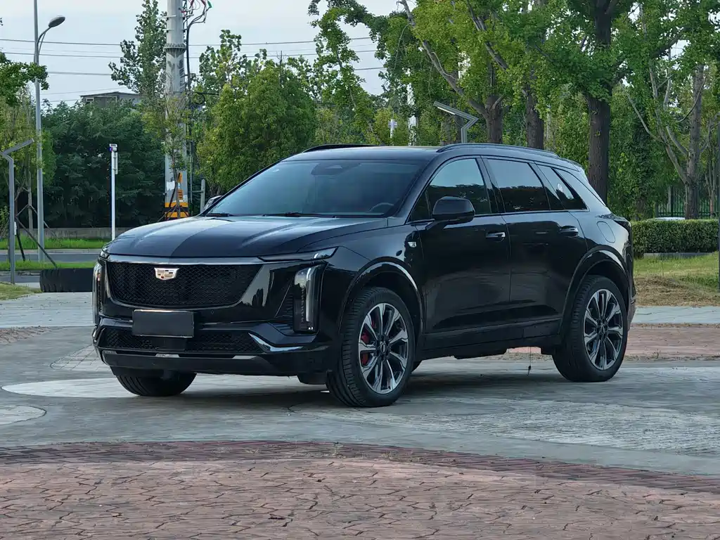Cadillac XT5 2025 — фото 1