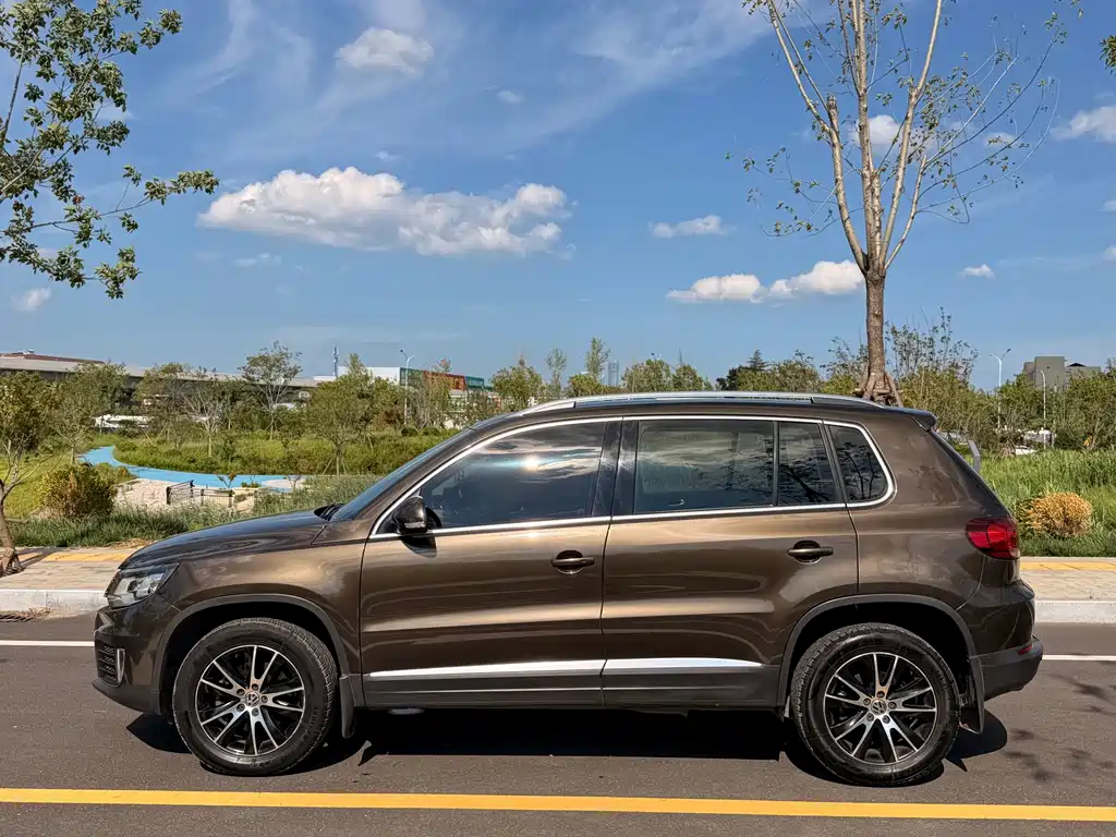 Volkswagen Tiguan 2016 — фото 8
