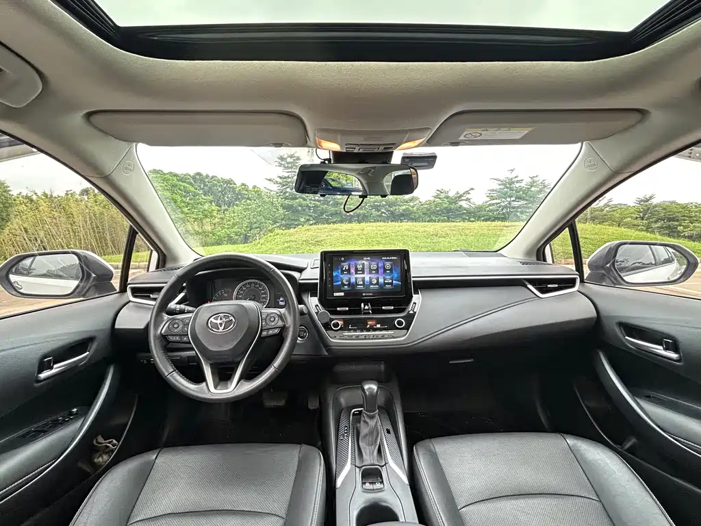 Toyota Corolla 2020 — фото 16
