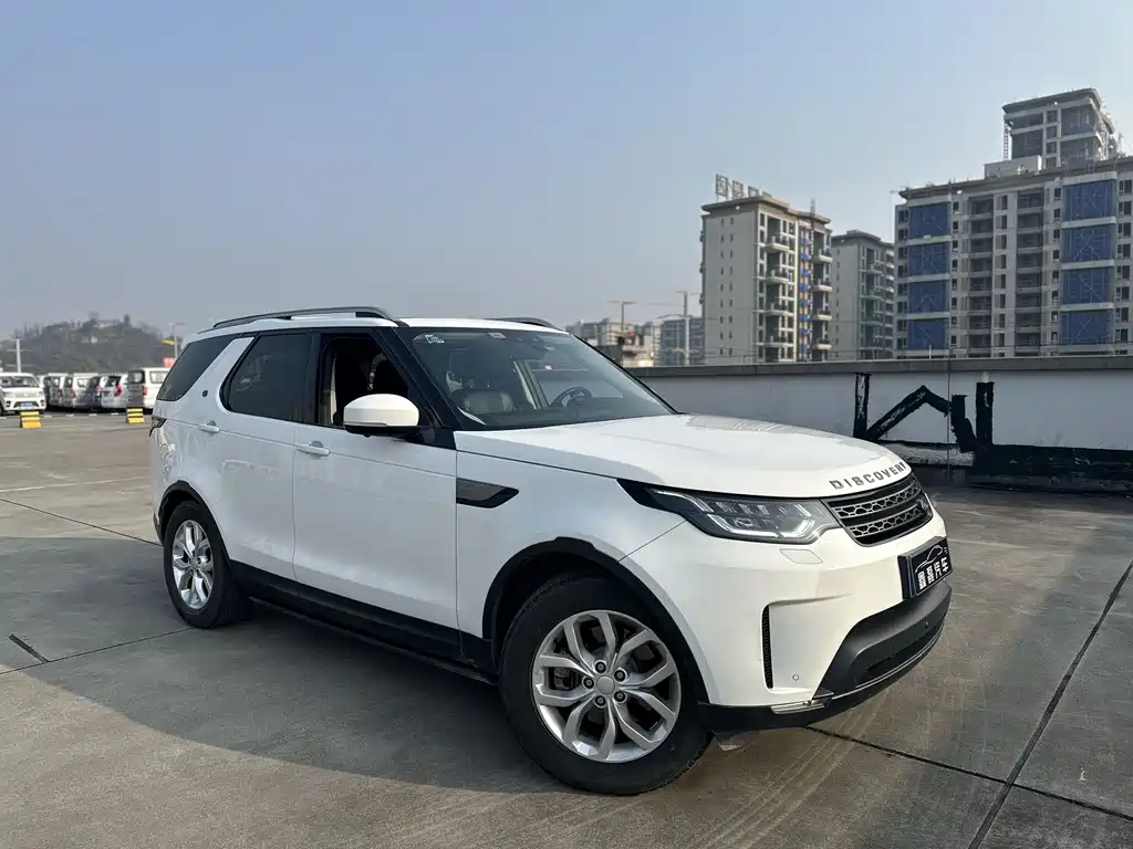 Land Rover Discovery 2018 — фото 15