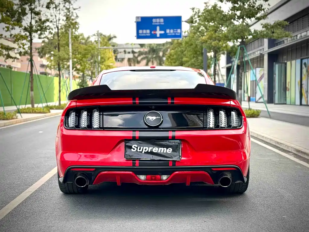Ford Mustang 2018 — фото 15