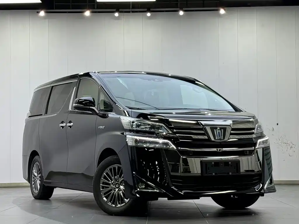Toyota Vellfire 2024 — фото 3