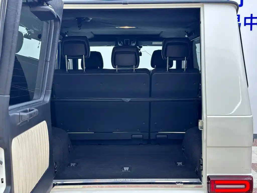 Mercedes-Benz G-Class 2015 — фото 36