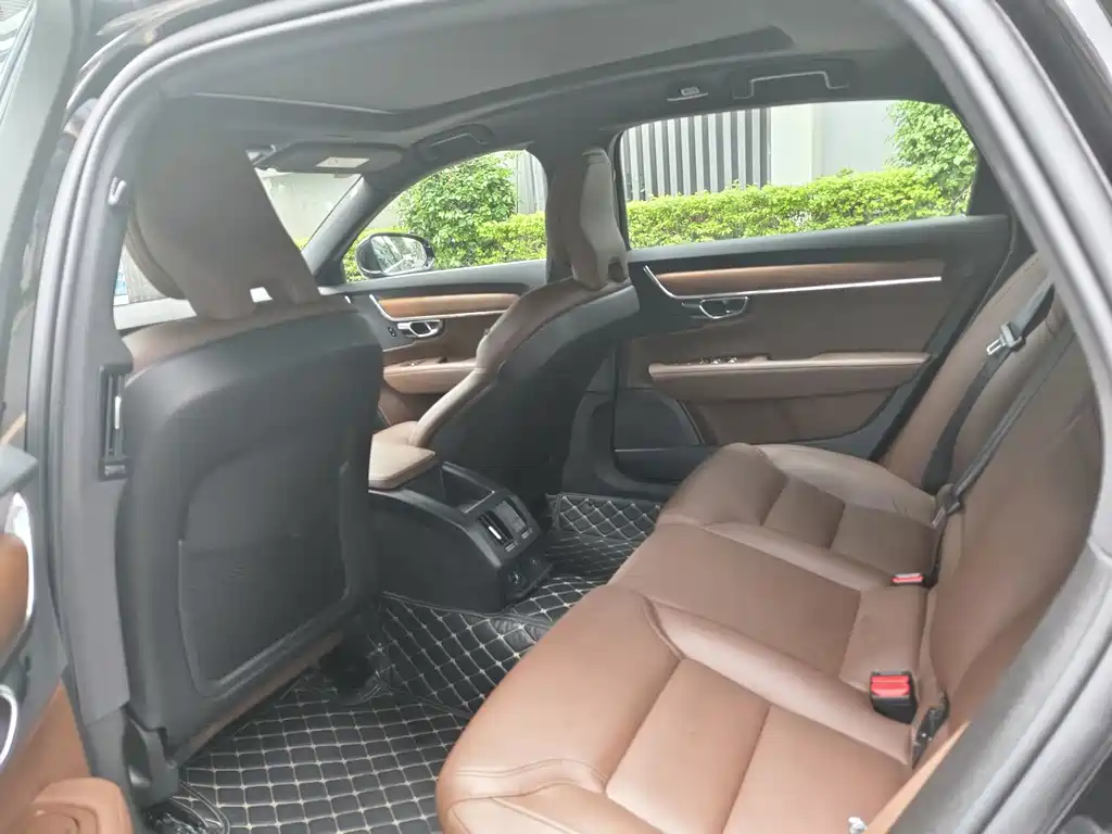 Volvo S90 2024 — фото 5
