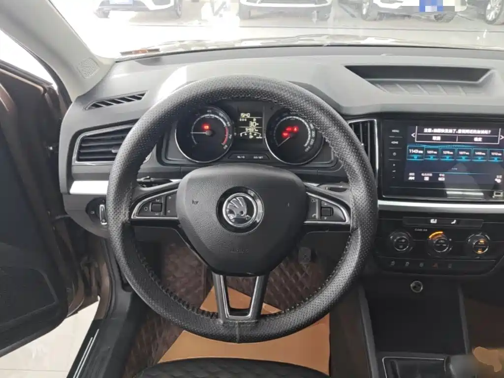 Skoda Kamiq 2020 — фото 11