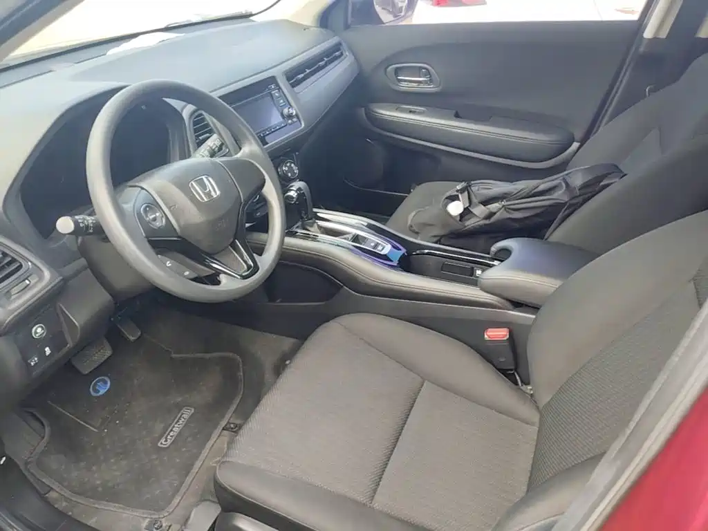 Honda Vezel 2017 — фото 15