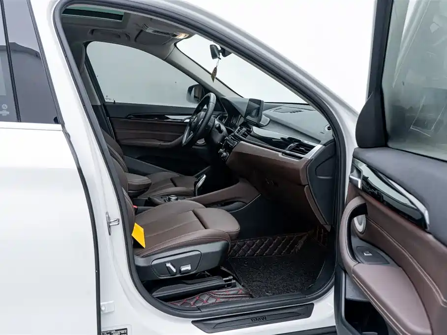 BMW X1 2023 — фото 17