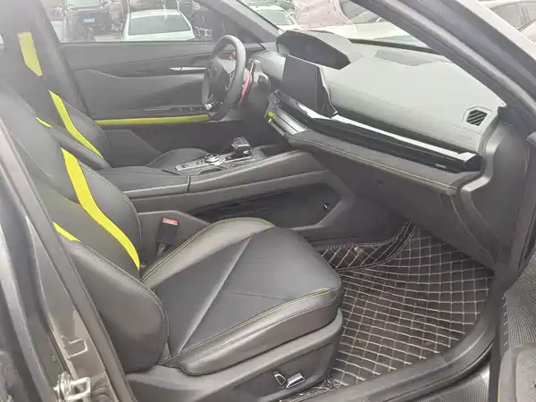 Changan UNI-V 2022