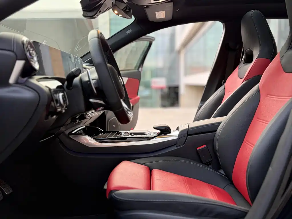 Mercedes-Benz A-Class AMG 2022 — фото 9