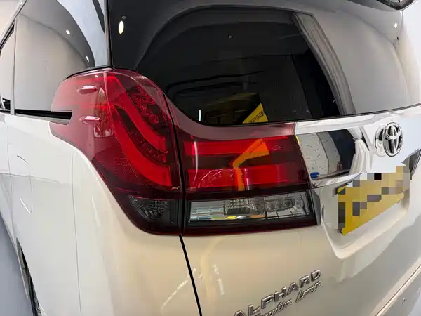 Toyota Alphard 2017