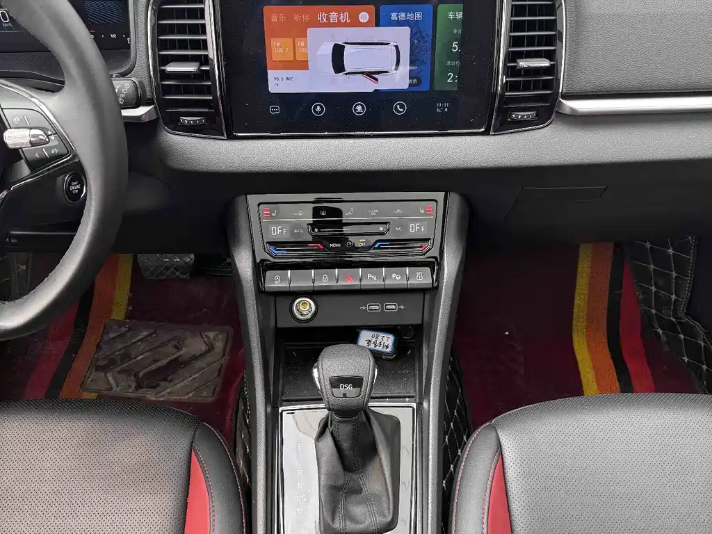 Skoda Karoq 2023 — фото 13
