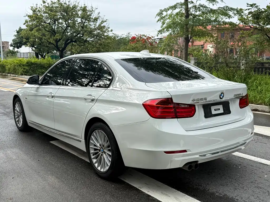 BMW 3 Series 2013 — фото 9