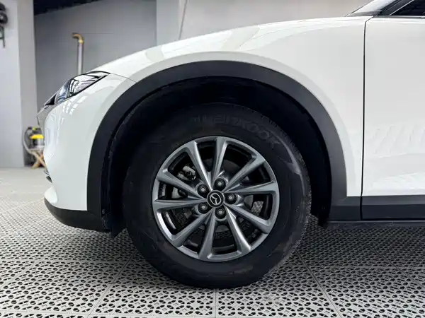 Mazda CX-4 2021