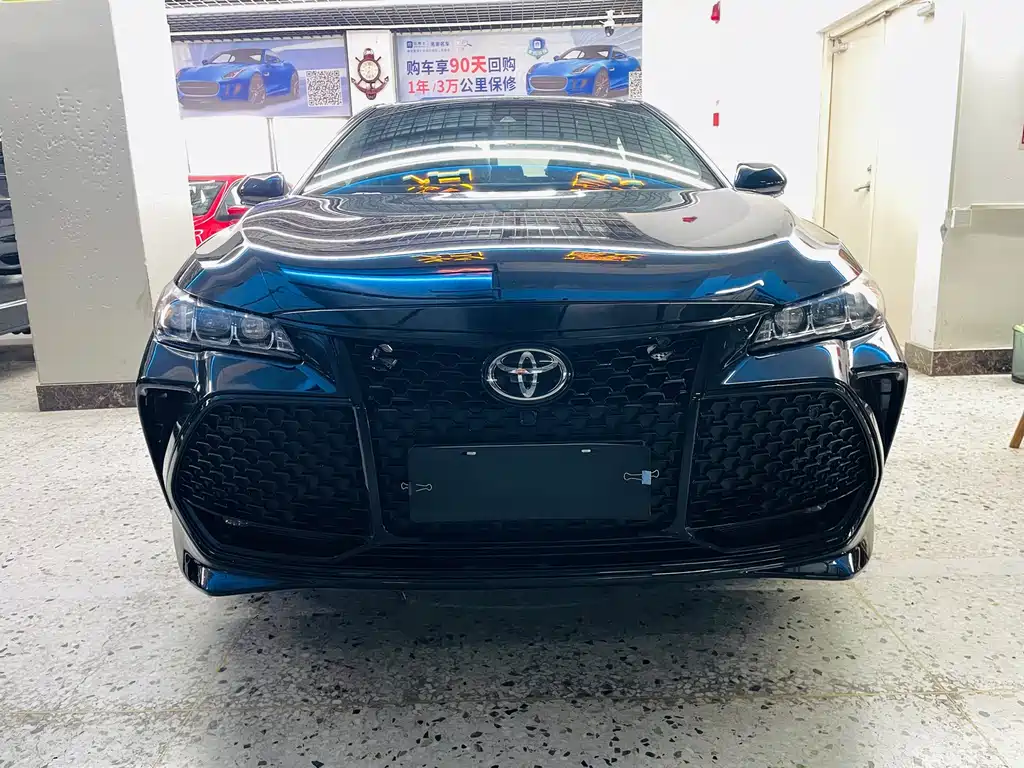 Toyota Avalon 2021 — фото 1