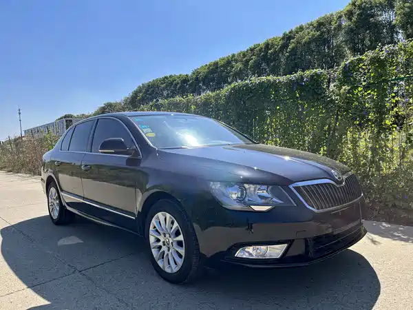 Skoda Superb 2015