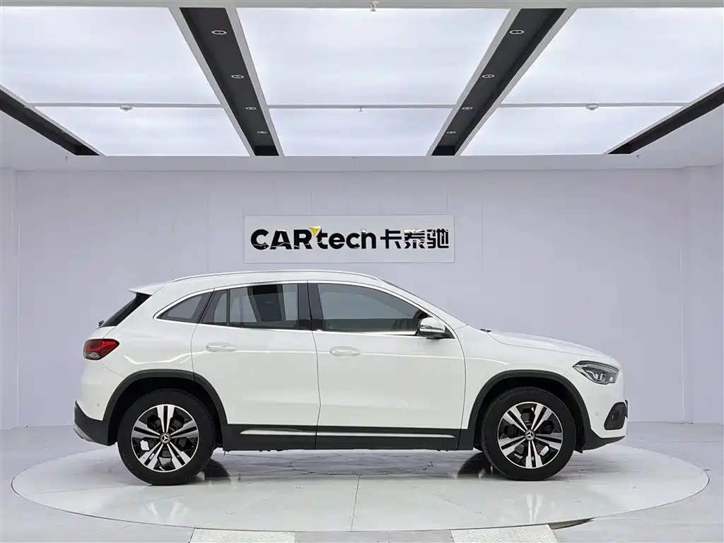 Mercedes-Benz GLA 2021 — фото 3