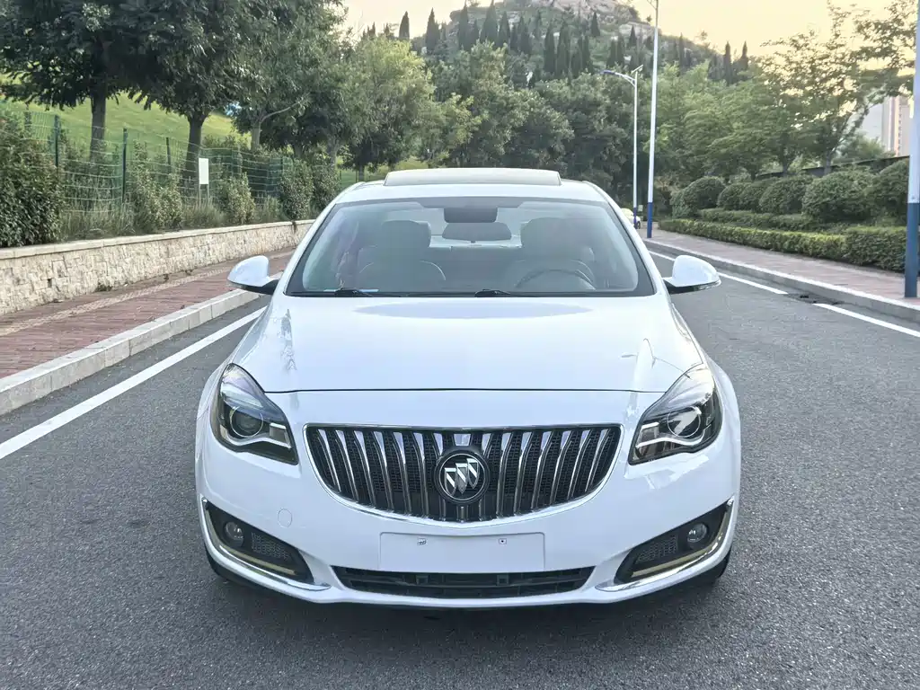 Buick Regal 2015 — фото 2