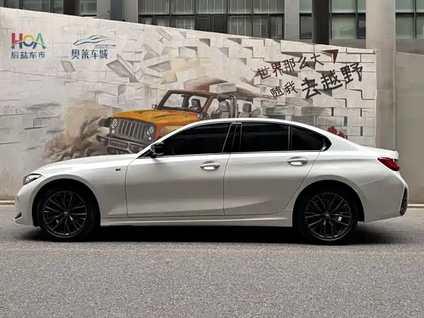 BMW 3 Series 2024