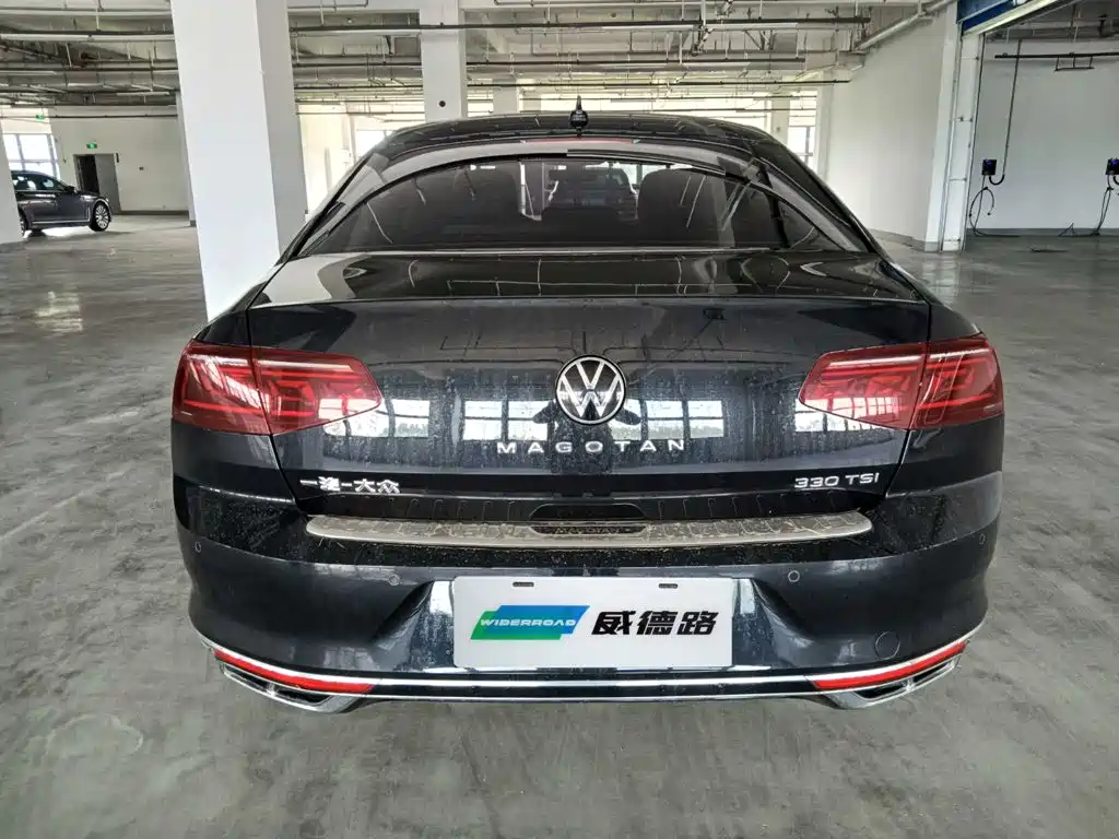 Volkswagen Magotan 2024