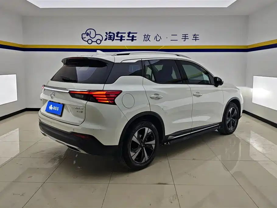 GAC Motor Trumpchi GS4 2022 — фото 3