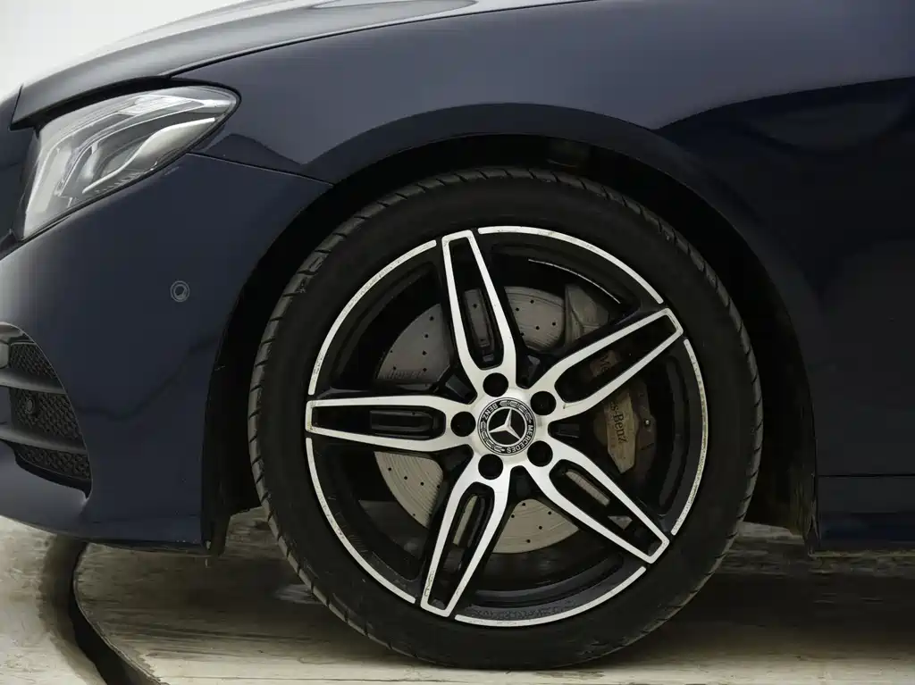 Mercedes-Benz E-Class 2020 — фото 6