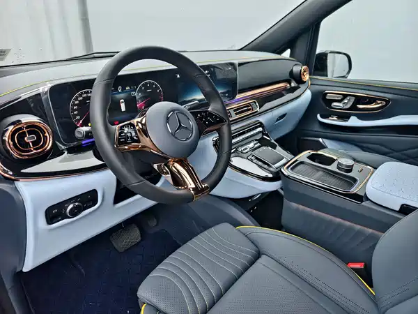 Mercedes-Benz V-Class 2024