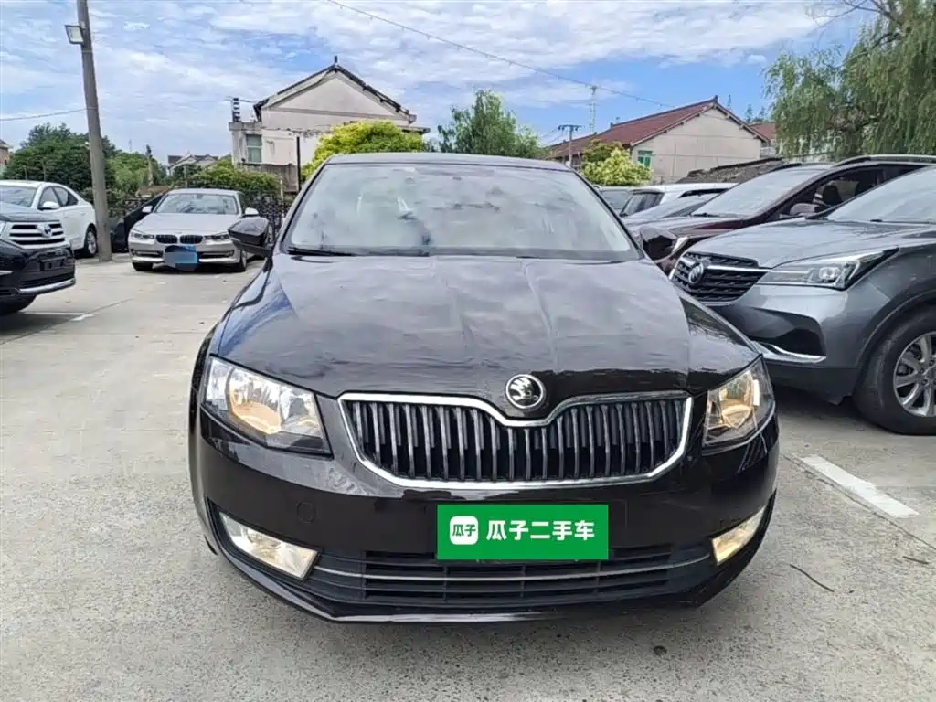 Skoda Octavia 2015 — фото 3