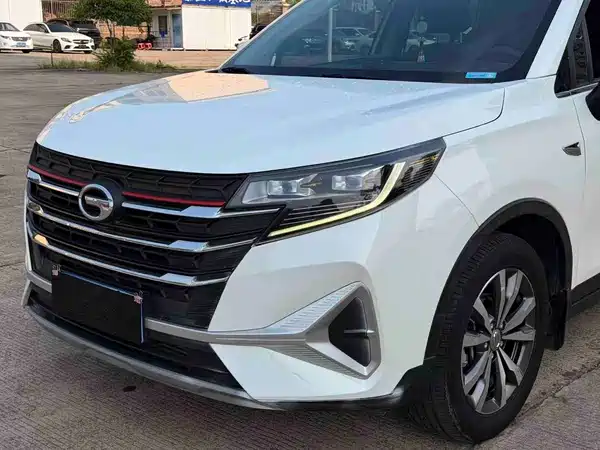 GAC Trumpchi GS3 2021