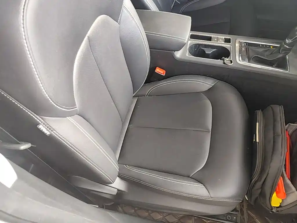 Roewe i6 Classic 2020 — фото 25