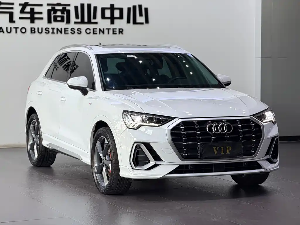 Audi Q3 2022