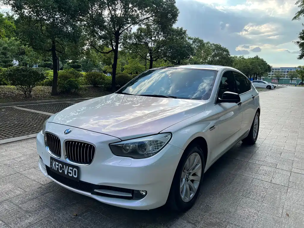 BMW 5 Series GT 2010