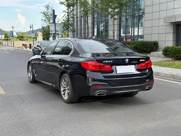 BMW 5 Series 2020