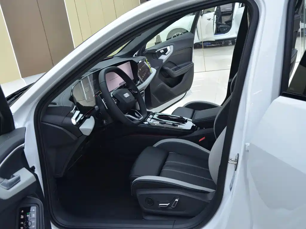Audi A5L 2025 — фото 4