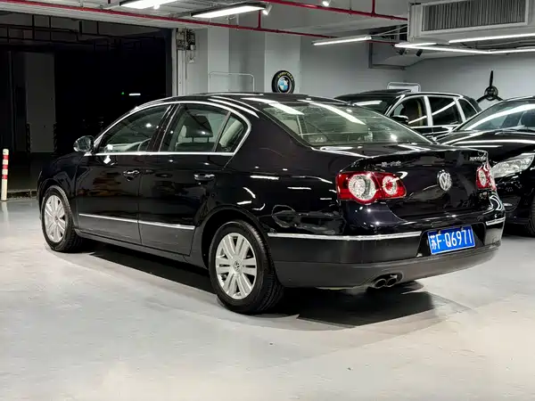 Volkswagen Magotan 2011