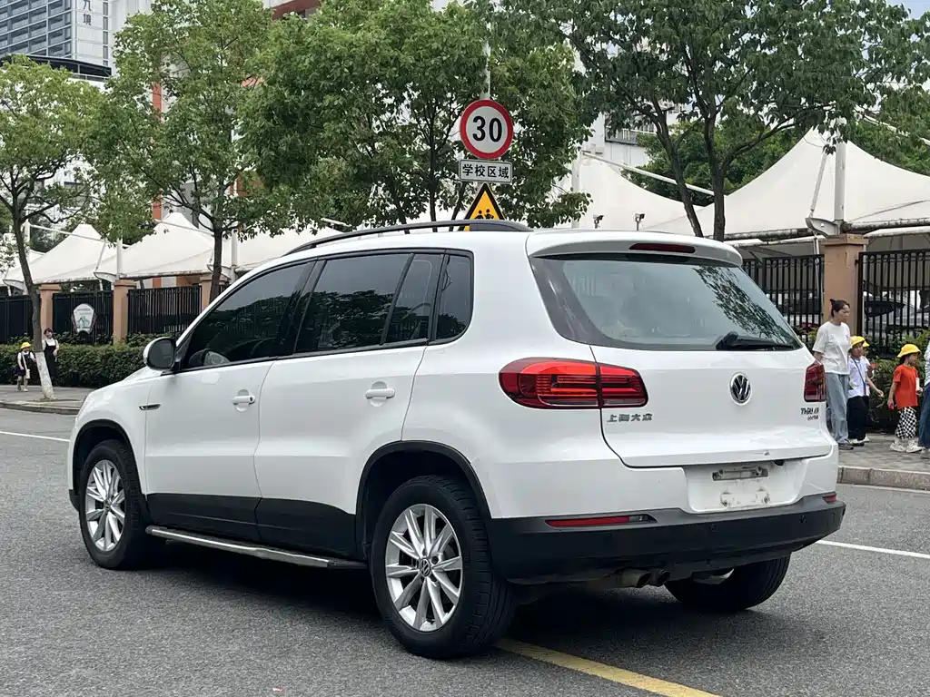Volkswagen Tiguan 2016 — фото 7